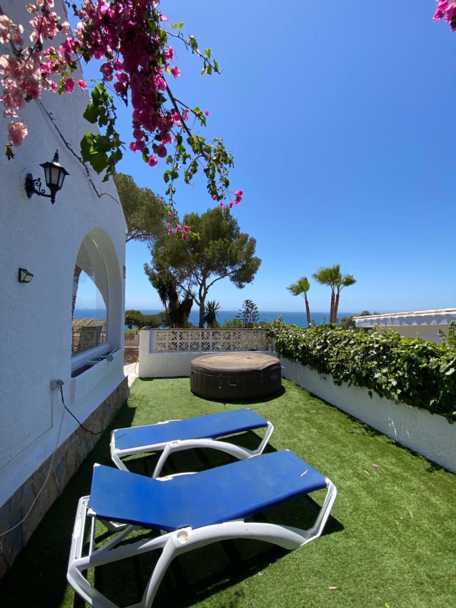 Independent Villa Beach House El Bosque La Cala De Mijas Exterior foto