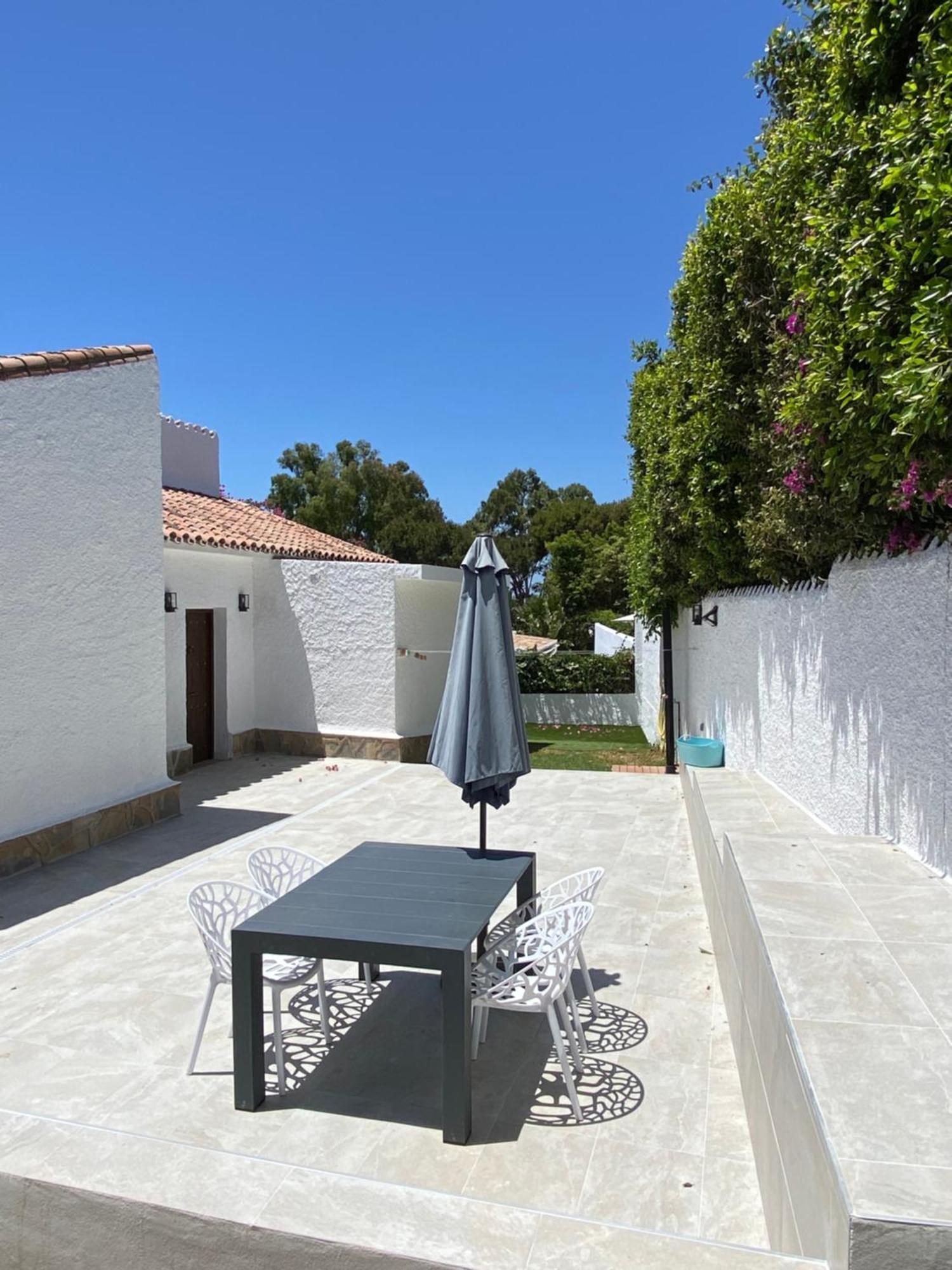 Independent Villa Beach House El Bosque La Cala De Mijas Exterior foto